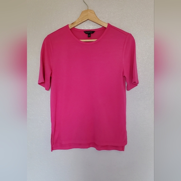 💚5/$25 Banana Republic Pink Women's Knit Tee Top Size XS - Picture 2 of 7